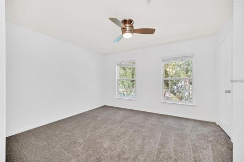 Townhouse in Kissimmee, Florida 3 bedrooms, 136.1 sq.m. № 2098577 - photo 15