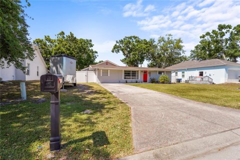 Casa en venta en Bradenton, Florida, 3 dormitorios, 160.35 m2 № 1615061 - foto 11