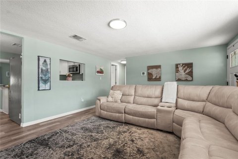 Casa en venta en Bradenton, Florida, 3 dormitorios, 160.35 m2 № 1615061 - foto 14