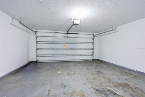 Condo in Valrico, Florida, 3 bedrooms  № 2220420 - photo 2