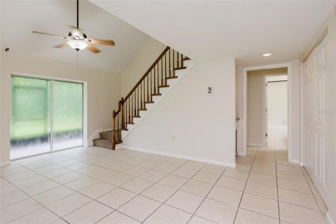 Condo in Valrico, Florida, 3 bedrooms  № 2220420 - photo 18