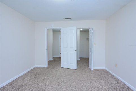 Condo in Valrico, Florida, 3 bedrooms  № 2220420 - photo 11