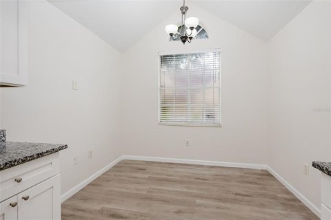 Condo in Valrico, Florida, 3 bedrooms  № 2220420 - photo 29