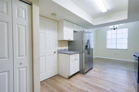 Condo in Valrico, Florida, 3 bedrooms  № 2220420 - photo 3