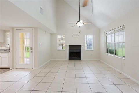 Condo in Valrico, Florida, 3 bedrooms  № 2220420 - photo 24