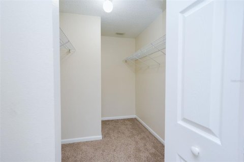 Condo in Valrico, Florida, 3 bedrooms  № 2220420 - photo 12