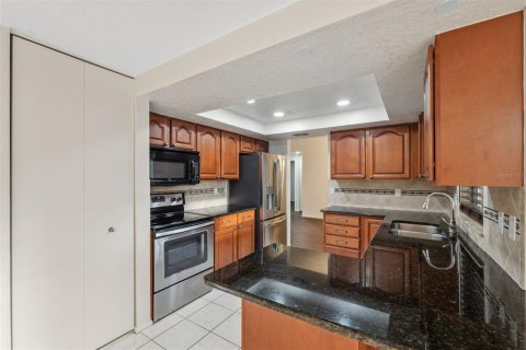 Villa ou maison à vendre à Palm Harbor, Floride: 4 chambres, 176.33 m2 № 2409961 - photo 17