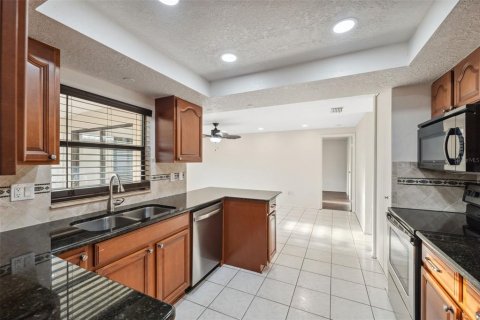 Villa ou maison à vendre à Palm Harbor, Floride: 4 chambres, 176.33 m2 № 2409961 - photo 21