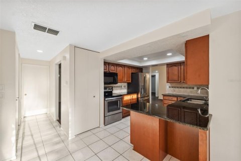 Villa ou maison à vendre à Palm Harbor, Floride: 4 chambres, 176.33 m2 № 2409961 - photo 18