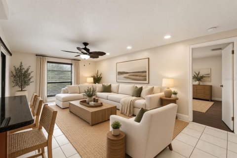 Villa ou maison à vendre à Palm Harbor, Floride: 4 chambres, 176.33 m2 № 2409961 - photo 2