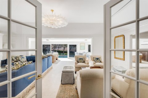 Villa ou maison à louer à Palm Beach, Floride: 4 chambres, 378.3 m2 № 2171718 - photo 10