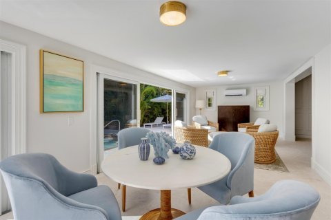 Villa ou maison à louer à Palm Beach, Floride: 4 chambres, 378.3 m2 № 2171718 - photo 18