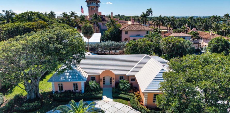 Villa ou maison à Palm Beach, Floride 4 chambres, 378.3 m2 № 2171718