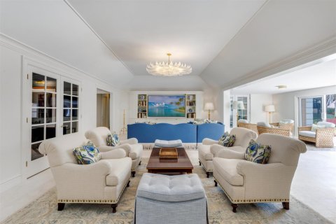 Villa ou maison à louer à Palm Beach, Floride: 4 chambres, 378.3 m2 № 2171718 - photo 8