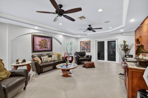 Casa en venta en Fort Lauderdale, Florida, 3 dormitorios, 195.75 m2 № 2175963 - foto 18