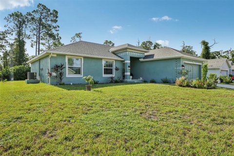 Villa ou maison à vendre à Port Charlotte, Floride: 4 chambres, 161 m2 № 2315315 - photo 3