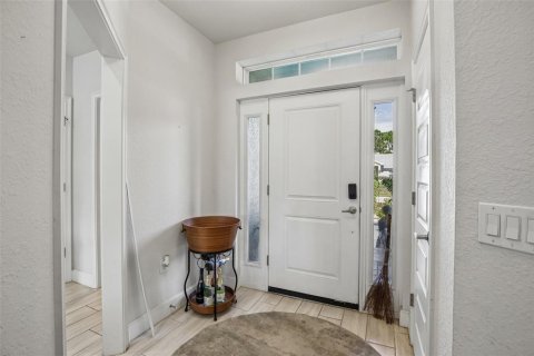 Villa ou maison à vendre à Port Charlotte, Floride: 4 chambres, 161 m2 № 2315315 - photo 5