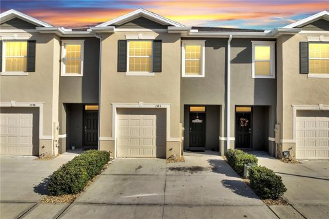 Touwnhouse à Davenport, Floride 3 chambres, 159.79 m2 № 2121533