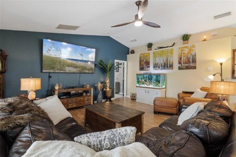Casa en venta en North Port, Florida, 3 dormitorios, 165.09 m2 № 2143414 - foto 4