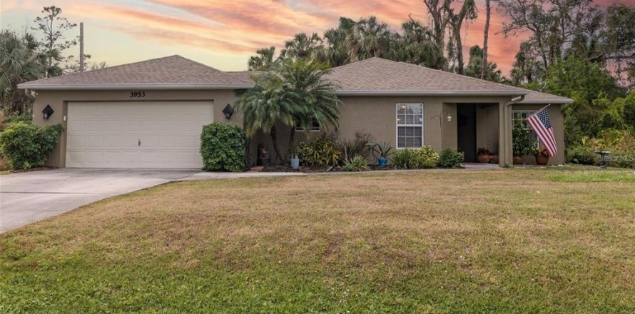 Casa en North Port, Florida 3 dormitorios, 165.09 m2 № 2143414