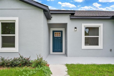 Villa ou maison à vendre à Ocala, Floride: 4 chambres, 181.35 m2 № 2329682 - photo 4