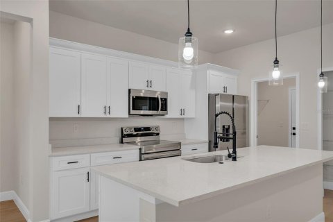 Villa ou maison à vendre à Ocala, Floride: 4 chambres, 181.35 m2 № 2329682 - photo 8