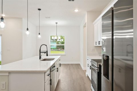 Villa ou maison à vendre à Ocala, Floride: 4 chambres, 181.35 m2 № 2329682 - photo 9