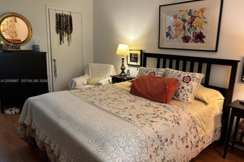 Condominio en venta en Doral, Florida, 1 dormitorio, 75.25 m2 № 2091112 - foto 8