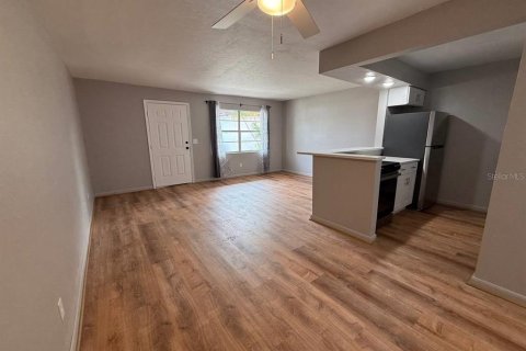 Condominio en alquiler en Tampa, Florida, 1 dormitorio, 70.61 m2 № 1809985 - foto 7