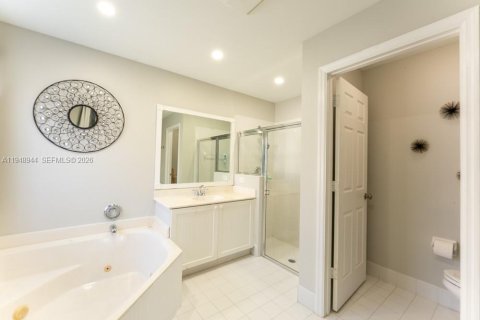 Villa ou maison à vendre à Miramar, Floride: 3 chambres, 168.62 m2 № 2004717 - photo 21