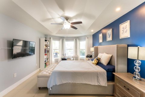 Villa ou maison à vendre à Miramar, Floride: 3 chambres, 168.62 m2 № 2004717 - photo 17