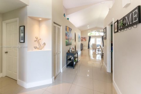 Villa ou maison à vendre à Miramar, Floride: 3 chambres, 168.62 m2 № 2004717 - photo 4