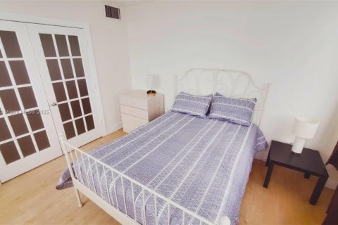 Copropriété à louer à Miami, Floride: 2 chambres, 91.97 m2 № 1921778 - photo 20
