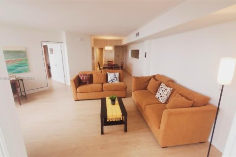 Copropriété à louer à Miami, Floride: 2 chambres, 91.97 m2 № 1921778 - photo 9
