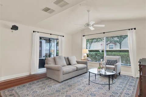 Condo in Altamonte Springs, Florida, 3 bedrooms  № 1510595 - photo 16
