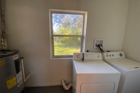 House in West Palm Beach, Florida 3 bedrooms, 125.6 sq.m. № 2182016 - photo 11