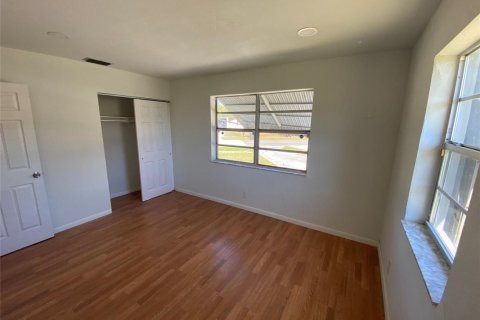 House in West Palm Beach, Florida 3 bedrooms, 125.6 sq.m. № 2182016 - photo 8