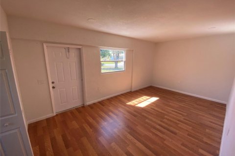 House in West Palm Beach, Florida 3 bedrooms, 125.6 sq.m. № 2182016 - photo 5