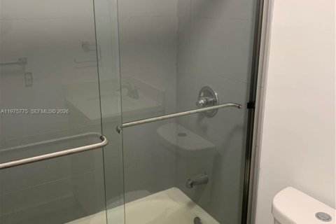 Appartement à louer à Coral Gables, Floride: 1 chambre, 54.35 m2 № 2038325 - photo 10