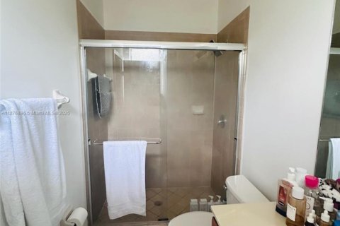 Adosado en alquiler en Cutler Bay, Florida, 2 dormitorios, 135.45 m2 № 1923789 - foto 13