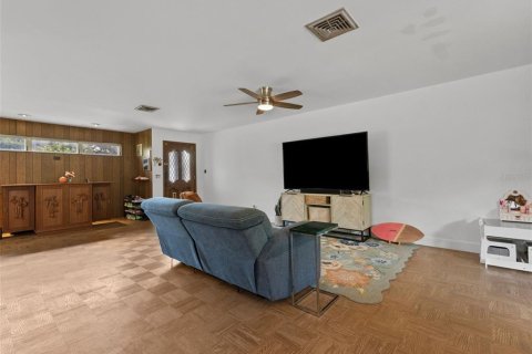 Villa ou maison à vendre à Saint Petersburg, Floride: 2 chambres, 154.78 m2 № 1904323 - photo 6