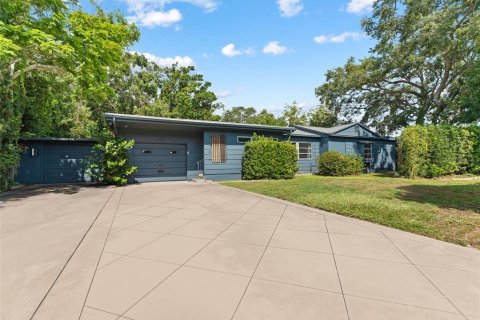 Villa ou maison à vendre à Saint Petersburg, Floride: 2 chambres, 154.78 m2 № 1904323 - photo 1