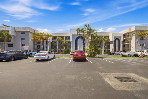 Copropriété à vendre à South Palm Beach, Floride: 2 chambres, 111.85 m2 № 2370601 - photo 2