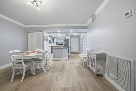 Copropriété à vendre à South Palm Beach, Floride: 2 chambres, 111.85 m2 № 2370601 - photo 4