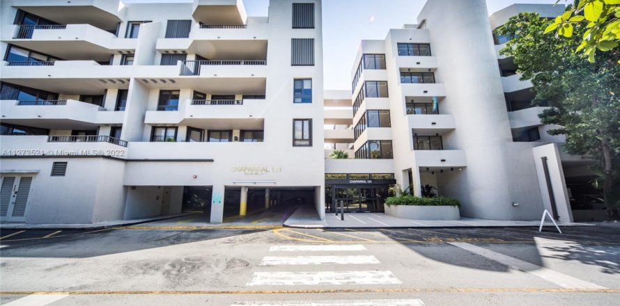Condo à Key Biscayne, Floride, 3 chambres № 1694387