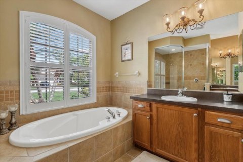 House in Parrish, Florida 3 bedrooms, 213.95 sq.m. № 1874055 - photo 29