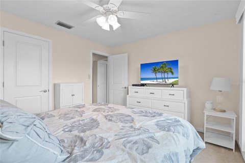 Copropriété à vendre à Pinellas Park, Floride: 2 chambres, 164.99 m2 № 1833111 - photo 19
