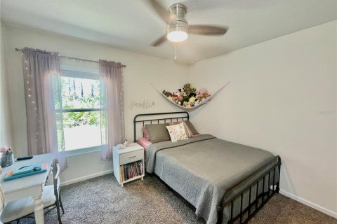 House in Palm Coast, Florida 4 bedrooms, 172.98 sq.m. № 1823075 - photo 17