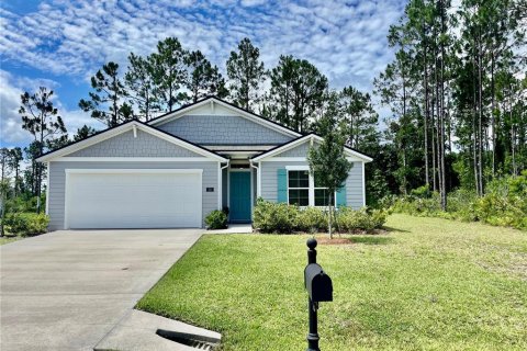 House in Palm Coast, Florida 4 bedrooms, 172.98 sq.m. № 1823075 - photo 1
