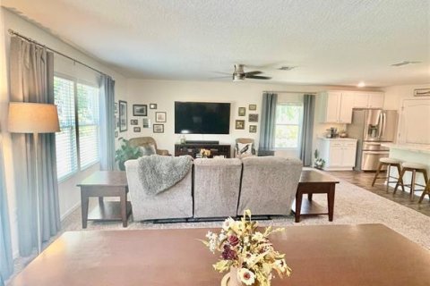 House in Palm Coast, Florida 4 bedrooms, 172.98 sq.m. № 1823075 - photo 26